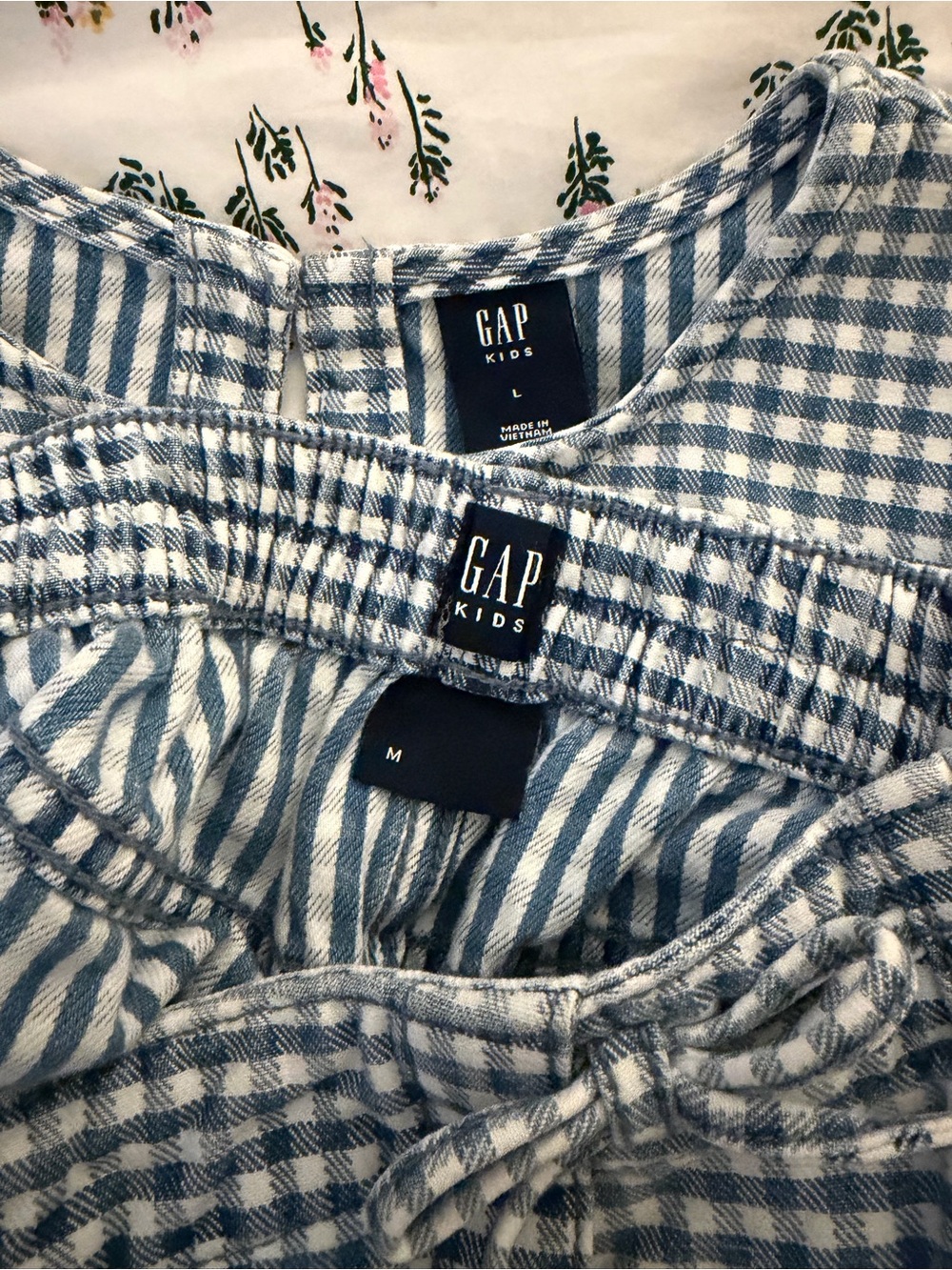 Chambray Checkered Set - Picture 4 of 4